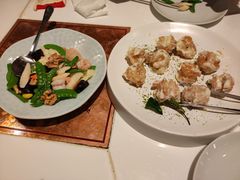 -红樱桃·欢乐餐厅(太原里店)