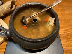 汽锅鸡-云海肴·汽锅鸡·云南代表菜(天山百盛优客店)