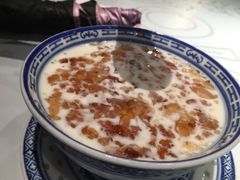 牛奶桃胶-开心糖水铺(天府三街店)