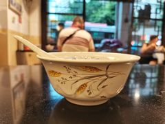 花生芋螺粥-伍湛记 · 广州老字号(龙津中路店)