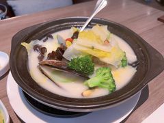 -港丽餐厅(来福士店)