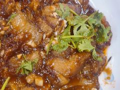 -六和聚传统烤鸭.天津菜(和平店)
