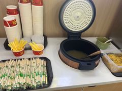 -杨铭宇黄焖鸡米饭(光谷APP广场店)