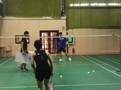 -深正体育亿利达羽毛球馆
