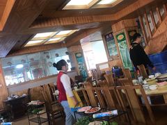 -东巴谷野生菌火锅餐厅