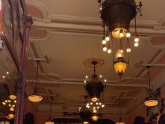 -Majestic Café