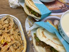 -魏家凉皮(梨园店)