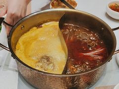 -小茉庐和牛自助火锅(龙湖万达店)