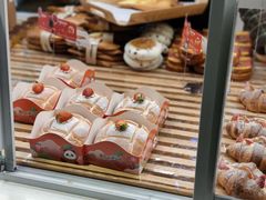 -爱达乐面包生日蛋糕(红光西华店)