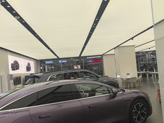 -华为智能生活馆(上海金桥国际商业广场)