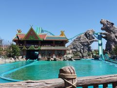 -七彩云南欢乐世界