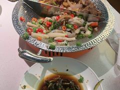 -小鱼小牛·鱼牛干锅·脆鱼火锅(世欧广场店)