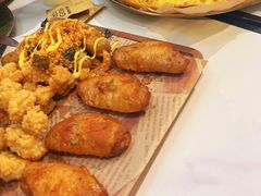 综合小吃拼盘-做披萨的奇葩(中海央墅店)