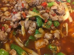 -兔行天下-鸿鹤鲜锅兔(中海国际店)