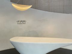 -涨巢·潮玩水疗局