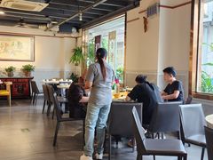 -石头咕(葵蓬店)