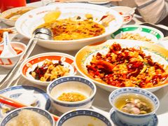 -禄鼎记·排队俩小时都要吃的酸菜鱼(石牌桥店)