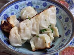 -无名氏宵夜小摊(祝家三姐妹馄饨店)