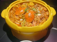 -多嘴超级肉蟹煲(杉杉国潮主题店)
