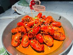 -巴厘龙虾·榜首油焖大虾(音乐学院·沿江酒馆店)