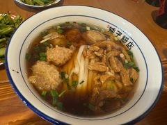 -矮子粉店1985·长沙米粉(湘春路店)
