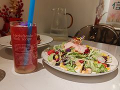 -ins森林童话餐厅coffee&bistro