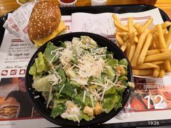 -The Habit Burger Grill 哈比特汉堡(复兴soho店)