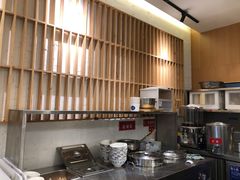 自助取餐区-李与白包子铺(桐梓林店)