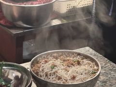 -正宗杨记普洱酸醋米线(总店)