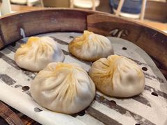 -馋三尺蟹粉小笼(人民广场店)