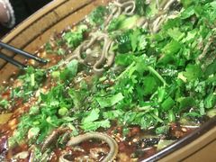 -乐山第一家临江鳝丝(茶坊路店)