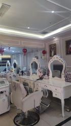 -Bollins波林丝•专研护发中心