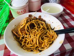 -辣肉面大王(天平路店)