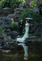 -莫兰迪婚纱摄影