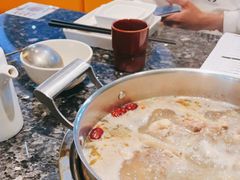 -一席地·本地鸡窝·杭帮鸡火锅(萧山银隆百货店)