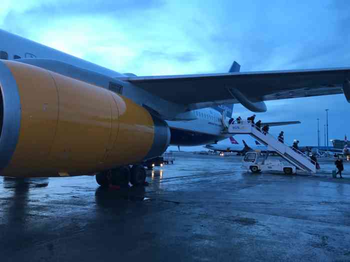 凯夫拉维克国际机场-"来冰岛的时候是晚上,没有逛.返程时时间还.