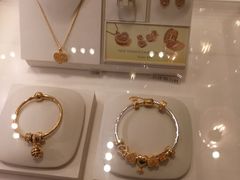 -Pandora(Sydney QVB)