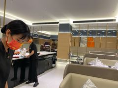 -红鼎豆捞·非遗鲍皇汤火锅(宝丰路店)