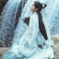点击看大图 -虞美人汉服摄影