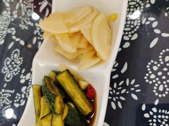 -八两八金·莱芜特色炒鸡(市南漳浦路店)