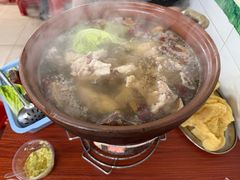 -威邵鸡煲(西华路总店)