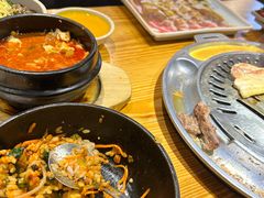 -喜来稀肉(北外滩白玉兰广场店)