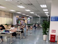 -南山图书馆(常兴路店)