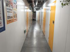 -安东易迷你自助仓储寄存仓库(顾戴路店)