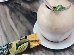 椰子水-新峰肉骨茶