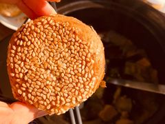 京涮芝麻烧饼-京涮铜锅涮肉(华贸店)
