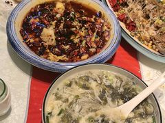 -吴记酱骨炖菜馆(西大直街店)