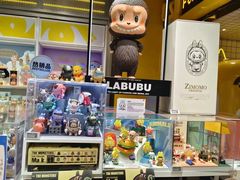 -泡泡玛特POPMART(上海环球港店)