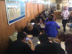 大堂-清真·苍鹰蓬灰牛肉面(盐场路店)