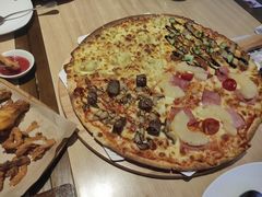 -必胜客(康华路店)